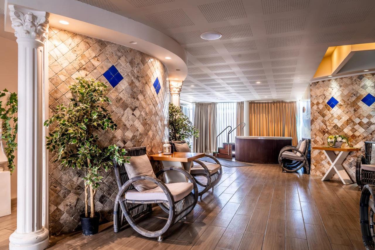 Rimonim Aquaduct Hotel Regba Esterno foto